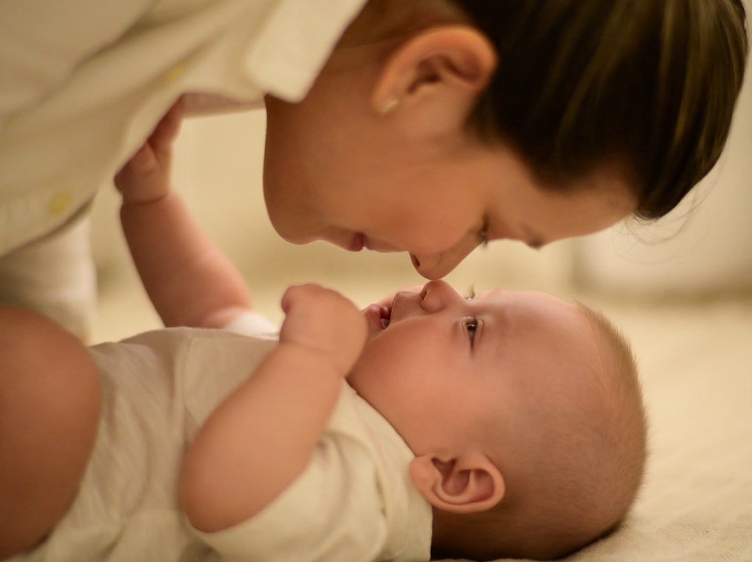 The Magic Touch: The Benefits of Baby Massage - BABYSE